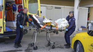 Поблизу берегів Греції затонуло вантажне судно: 13 зниклих безвісти