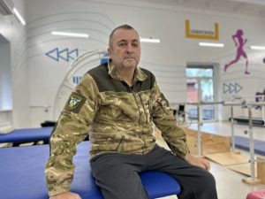 Переніс 2 інфаркти і 2 інсульти: у Львові відновлюється захисник, який вивозив загиблих і віддавав рідним