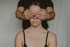 Тест: вас справді цінують чи просто використовують? Дізнайтеся за допомогою 10 коротких запитань