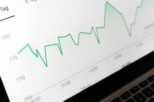 Чи варто українцям хвилюватися через інфляцію під час війни: що відповів радник президента