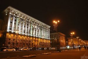 У КМДА правоохоронці проводять обшуки: що сталося