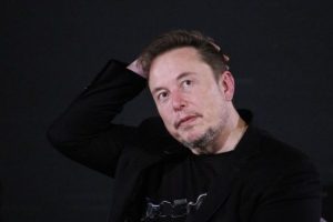 Х може втратити до 75 млн доларів через реакцію Маска на антисемітизм на платформі