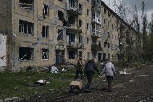 “Дуже сильно гатять”: Барабаш повідомив, як окупанти готуються до третього штурму Авдіївки