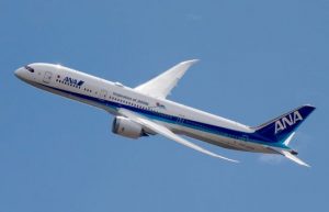 В Антарктиді вперше приземлився Boeing 787 (відео)