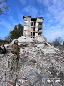 Авдіївка в напівоточенні: окупанти щодня точково атакують піхотою – військовий