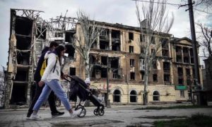 Назвав “чуркою”: в Маріуполі чеченець проломив голову росіянину (відео)