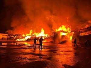 У Вінниці спалахнула масштабна пожежа: ДСНС повідомила про ситуацію (відео)