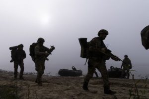 Чому Україна не може перенести війну на територію РФ: Портников пояснив