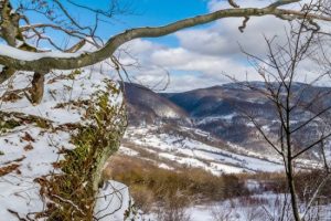 “Керуватимуть чоловік із жінкою”: мольфар Довбуш про те, коли закінчиться війна і що буде потім