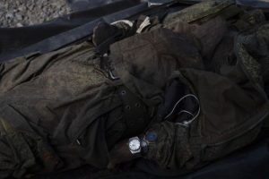 Окупанти перед штурмом позицій ЗСУ приймають пігулки від страху (відео)