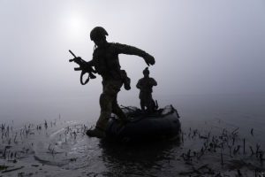 День Збройних Сил України: привітання в картинках, віршах і прозі
