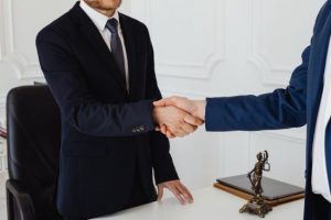 Фальшивий адвокат виграв усі 26 справ попри те, що ніколи не навчався на юридичному факультеті