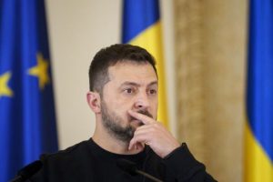 Доповідь від зовнішньої розвідки і робота мобільних вогневих груп: головне зі звернення Зеленського