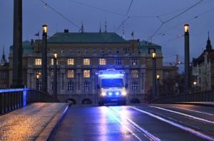 Стрілянина в Карловому університеті в центрі Праги: поліція повідомила про загиблих і десятки поранених (фото)