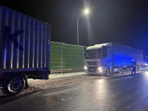 У Польщі протестувальники перегородили дорогу до України: що відомо