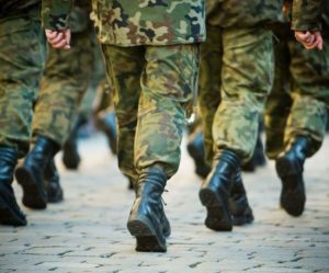 Безугла запропонувала скасувати строкову службу: який вік для мобілізації у законопроєкті