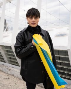 ALEKSEEV замилував рідкісним фото з дитинства й показав, який мав вигляд