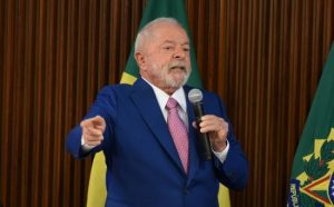 “Можливо, а може, ні”: президент Бразилії висловився щодо арешту Путіна