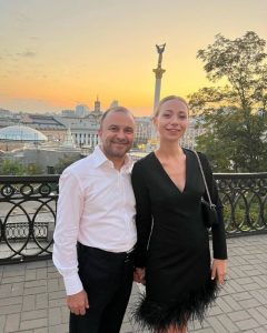 Дружина Віктора Павліка відповіла, чому її чоловік відмовився від операції на серці