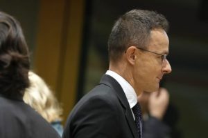 “Довгий шлях до відновлення довіри”: Сіярто зробив гучну заяву