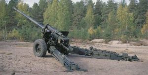 Росіяни розконсервували рідкісні гармати М-46 нестандартного калібру: що про них відомо