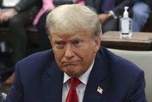 Обвинувачення у справі Трампа можуть скасувати через романтичні стосунки прокурорів