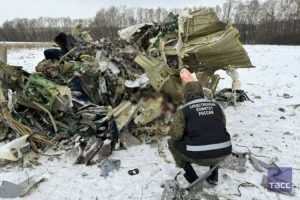 РосЗМІ показали перші кадри після падіння літака Іл-76: фото, відео