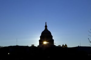 Сенат США ухвалив тимчасовий бюджет для уникнення шатдауну