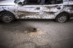 На Чернігівщині росіяни обстріляли цивільне авто