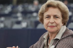 Євродепутатка з Латвії близько 20 років співпрацювала з ФСБ – розслідування (фото)