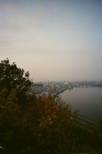 Мешканців Києва попередили про погіршення якості повітря: які рекомендації
