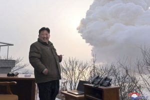 Кім Чен Ин наказав військовим “вщент знищити” США та Південну Корею у разі “провокації”
