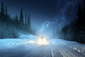 “Вибухи” у Києві – це грім: столицю раптово охопила бурхлива негода (відео)