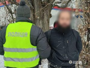 Вбив жінку з квітами: чи є серійним маніяком затриманий у Києві іноземець (фото, відео)