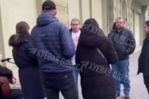“До якого прильоту ви будете слухати цю х**ню?”: в Одесі спалахнув скандал через російську музику