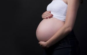 В Україні змінили правила декретної відпустки 2024 року: що відомо 