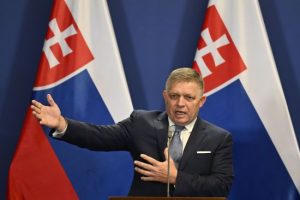 Деякі країни НАТО та ЄС готові ввести свої війська до України – неочікувана заява словацького прем’єра