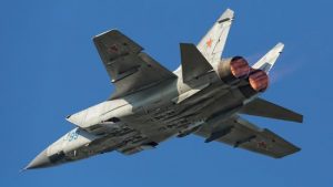 Ігнат повідомив про незвичну активність авіації на території Росії: подробиці