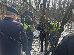 Відрізав голову і кінцівки та вивіз до лісу у валізі: деталі моторошного вбивства у Харкові