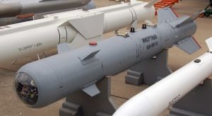 РФ скинула авіабомби цивільну лікарню на Харківщині: є постраждалі