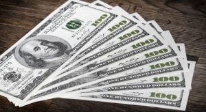 Курс валют на 9 лютого: скільки коштують долар, євро і злотий