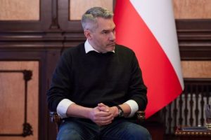 Канцлер Австрії хоче залучити країни БРІКС для тиску на Росію