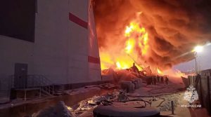Пекельна ніч в Росії: Міноборони заявило про атаку безпілотників