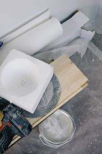 Наклейте на вікно шматок пінопласту – і не пожалкуєте: коли відчуєте результат, стрибатимете від щастя
