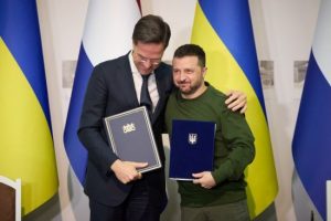 Безпекові угоди України з іншими державами: експерт пояснив, що означають ці документи