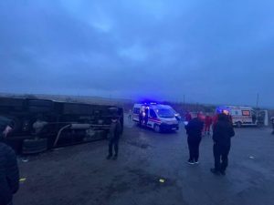 На Львівщині автобус з пасажирами потрапив у ДТП: постраждали 16 людей (фото)