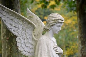 З Днем ангела Олексія: оригінальні привітання у віршах, листівках і картинках