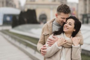 Як закохати в себе чоловіка, який подобається: легкі поради