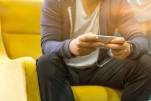 На Сумщині пенсіонерка віддала нареченому-аферисту 90 тисяч гривень