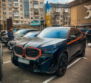 10 мільйонів за спортивні “колеса” під час війни: в Києві помітили елітний спорткар (фото)